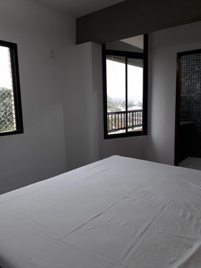 Apartamento Praia Centro Убатуба Екстериор снимка